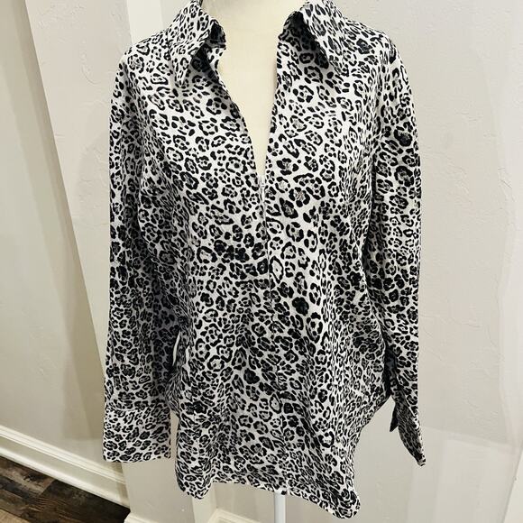 Jones New York Tops - Jones New York Gray Leopard Print Collared Zipped Long Sleeve Cotton Top Size XL